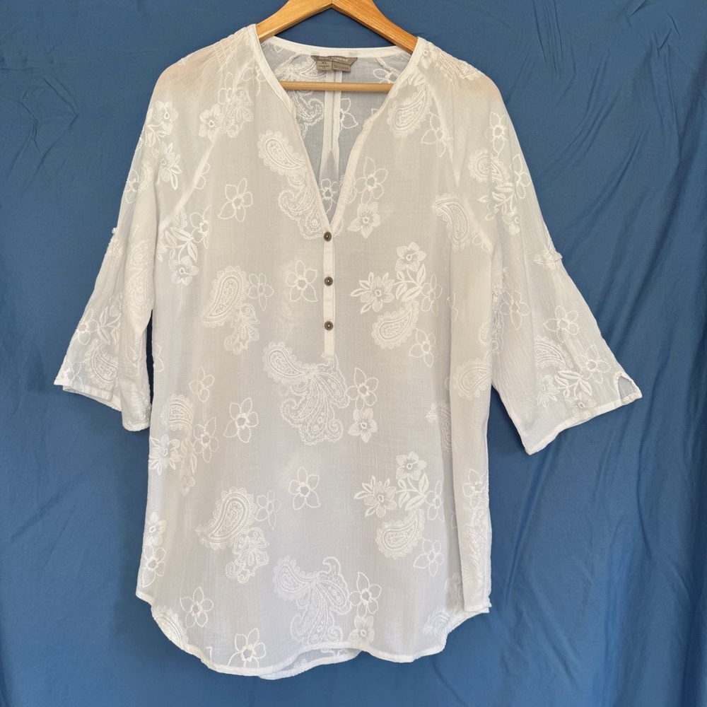 Royal Robbins XL White Floral Embroidered Tunic